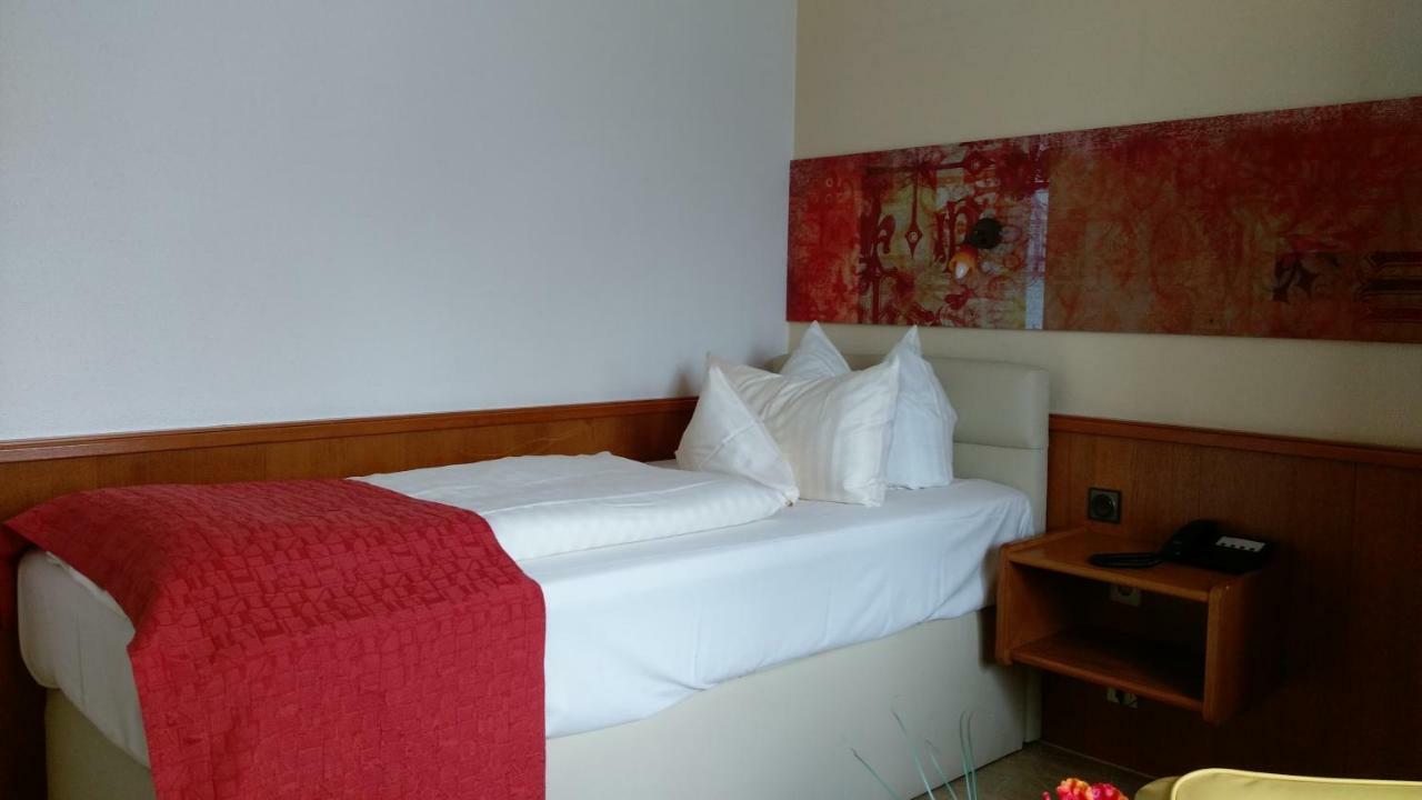 Arador-City Hotel Bad Oeynhausen Esterno foto